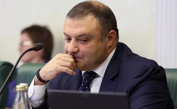 Бывшего сенатора от Костромской области подозревают в хищении миллиардов