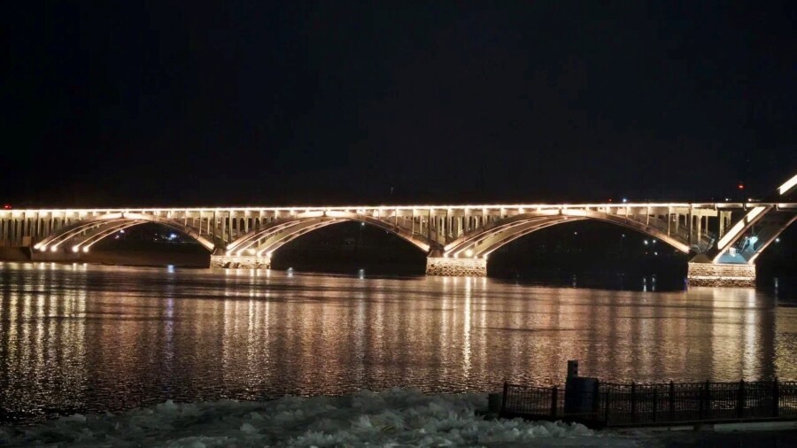«Ростелеком» украсил архитектурной подсветкой мост в Рыбинске