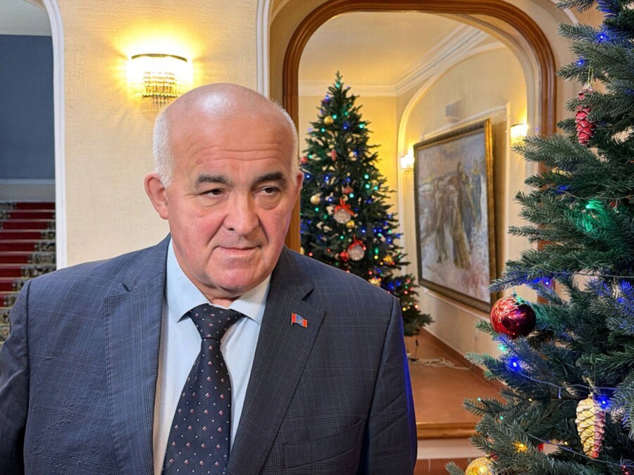 Костромской губернатор дал старт акции «Ëлка желаний»