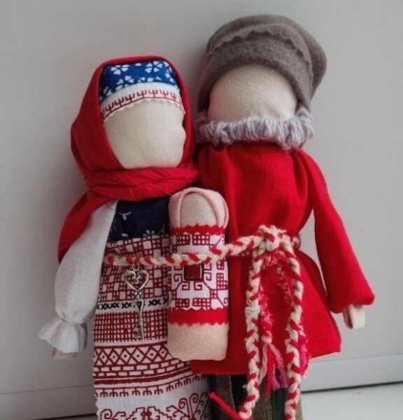 Ребёнок появился у знаменитой тряпичной куклы в Костроме
