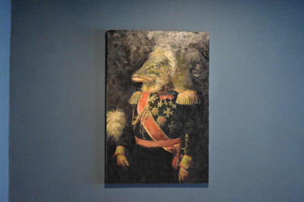 Кругом рыбные головы: новый отель открылся в центре Костромы