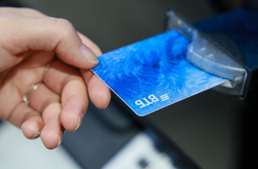 Крупный банк рассказал, сколько миллионов получили россияне через упрощенный налоговый вычет