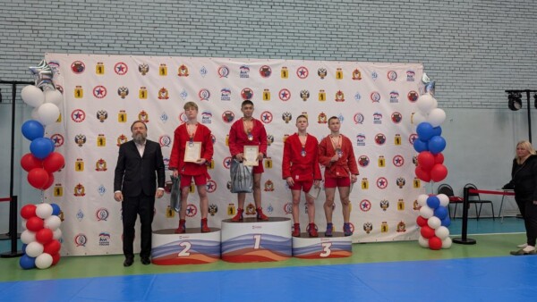 Костромской самбист приехал в Ярославль и увёз оттуда самое драгоценное