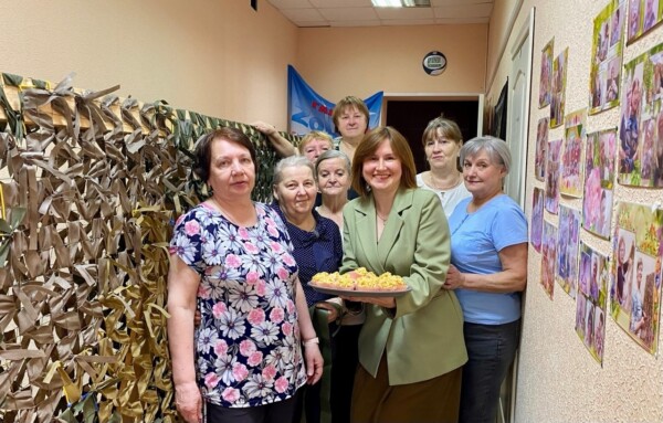 Костромичей начали заманивать в ЗАГС сладеньким