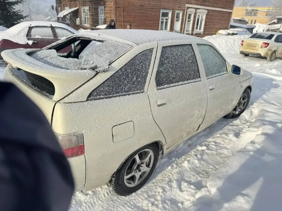 В споре костромичей о том, кто кого уважает, проиграл автомобиль