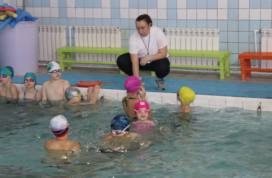 Больше 34 тысяч детей в Костроме бесплатно научили плавать