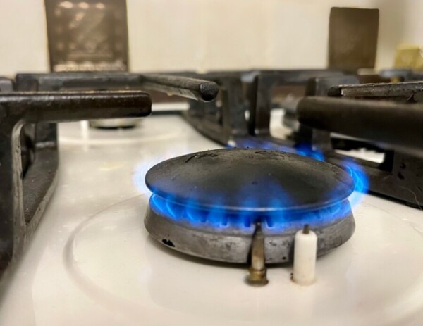 Почти тысячу квартир и домов отключили от газа в Костромской области