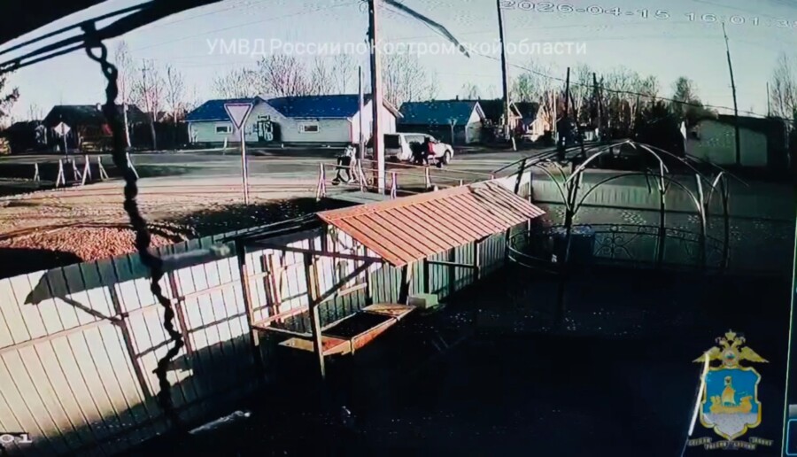 Под Костромой сбили 10-летнего мальчика на электросамокате