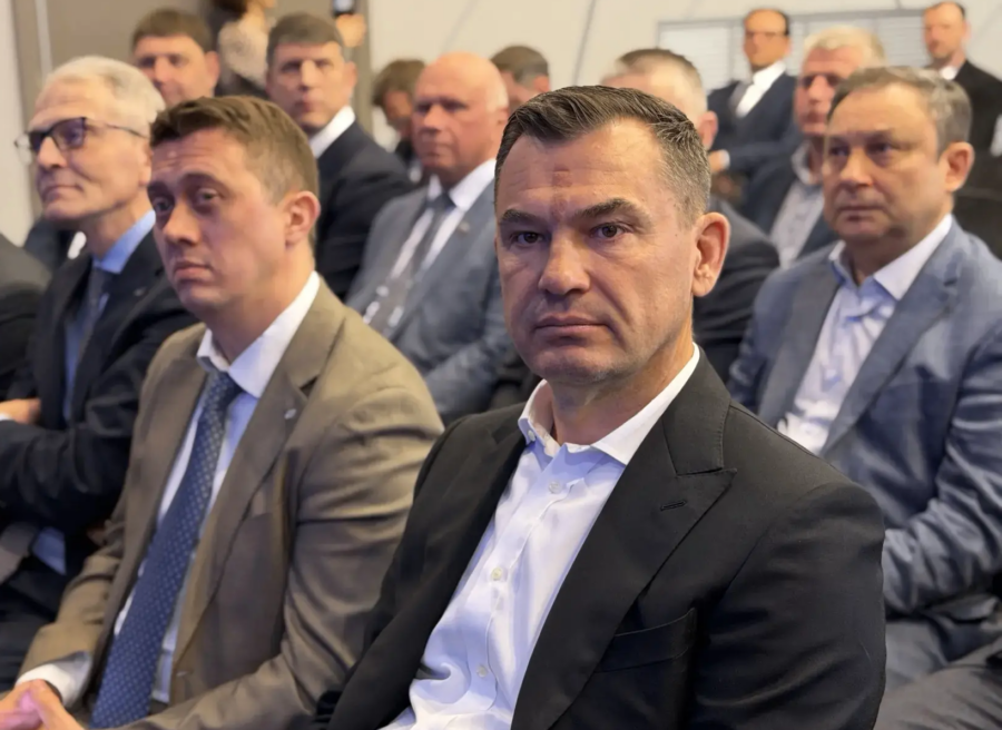 Долго и дорого: власти осудили некачественную работу ресурсоснабжающих организаций и бизнеса