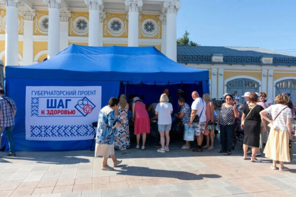 Костромичи смогут проверить сахар и давление прямо на улице