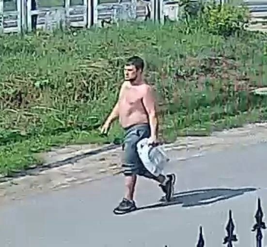 Грабитель напал на ребёнка в Костроме средь бела дня