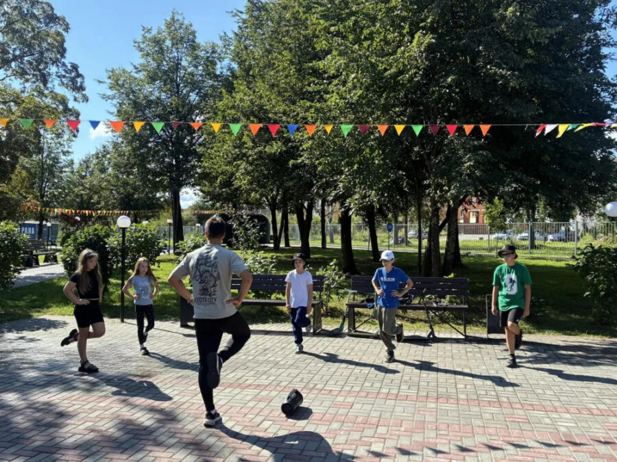 Дискотека, шахматы, зарядка: что ждет костромичей в парках