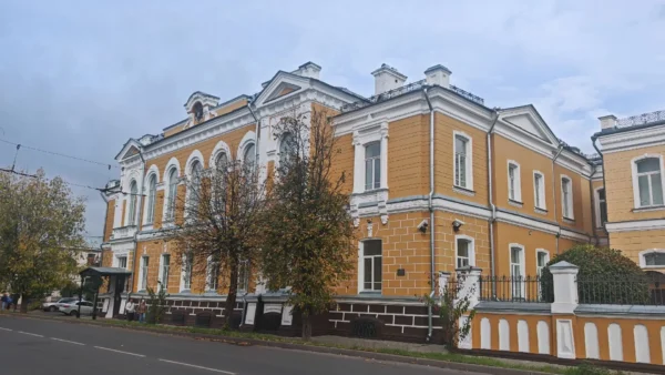 Музыкальная школа в Костроме переедет в бывшее здание Центробанка