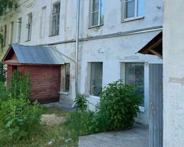 Однокомнатную квартиру за 18 миллионов обнаружили в Костроме в очень странном месте
