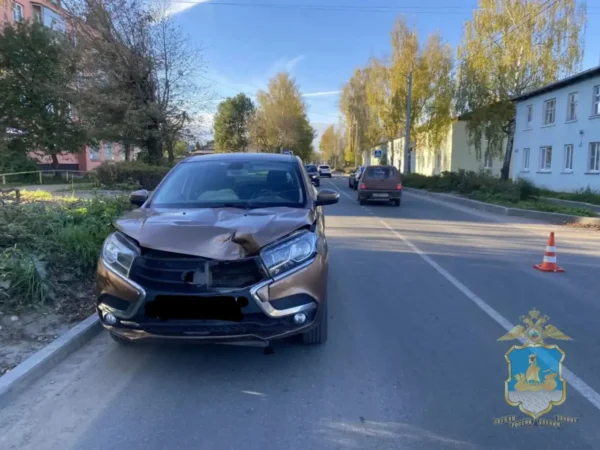 80-летний пенсионер сбил школьницу на пешеходном переходе в Костромской области