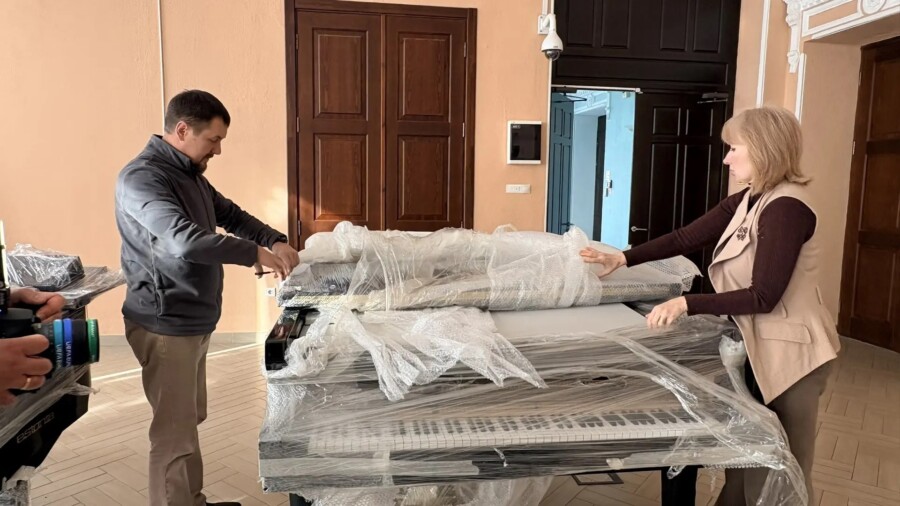 Новый красивый дом: в Костроме музыкальная школа переехала в здание бывшего Центробанка