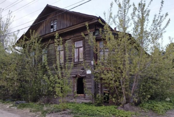 В Костроме историческое здание рядом с центром продали всего за 1 рубль