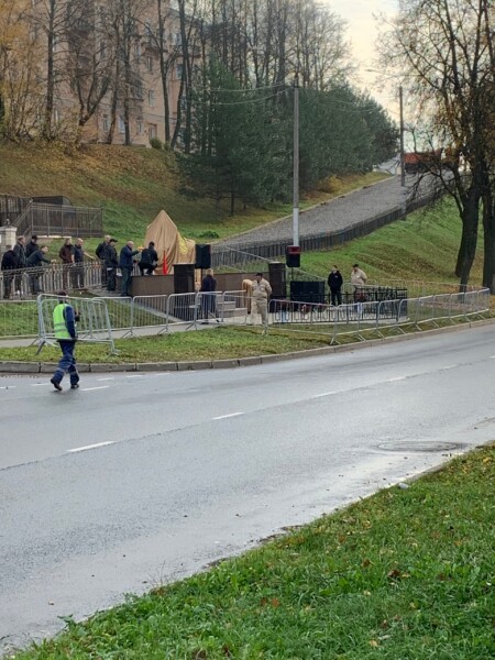 В центре Костромы готовятся к установке памятника Екатерине II
